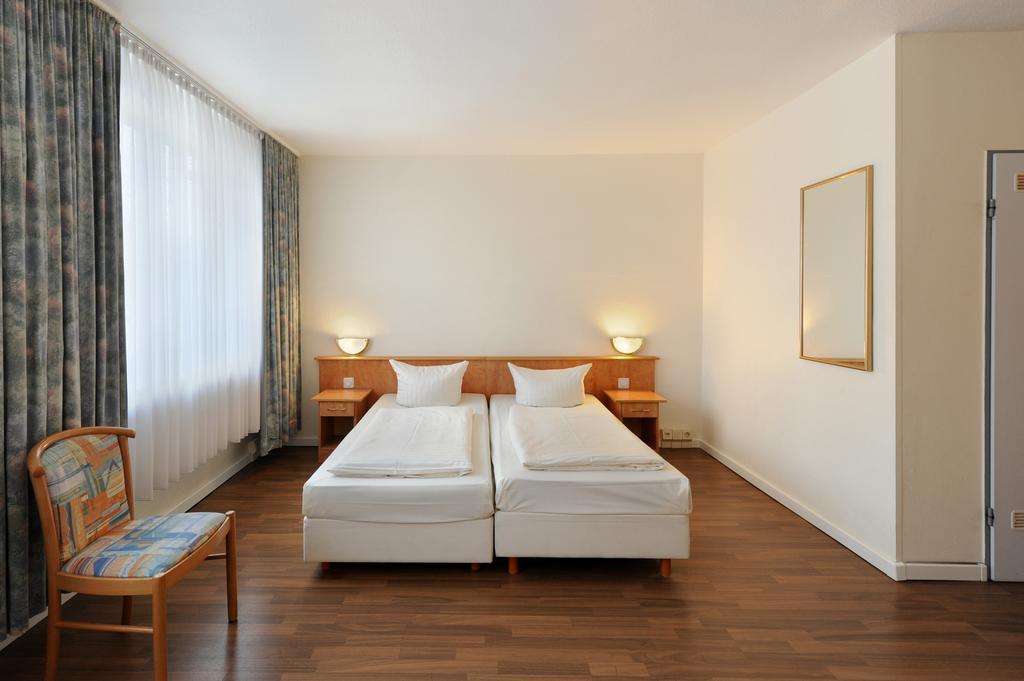 Fair Hotel Frankfurt - An Der Messe Frankfurt am Main Quarto foto